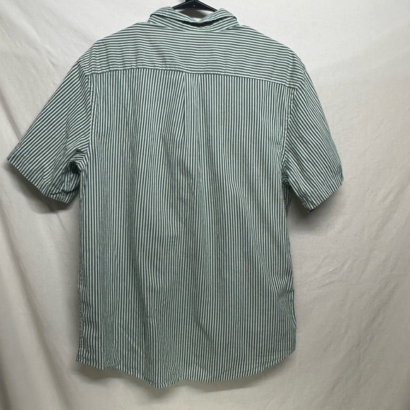 Old Navy‎ Mens Shirt  Green and White Striped Short Sleeve Collared Button Up - Picture 9 of 11
